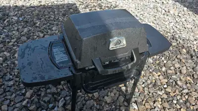 I'm selling a lightly used Broil King portable gas grill, perfect for small spaces or taking on the...