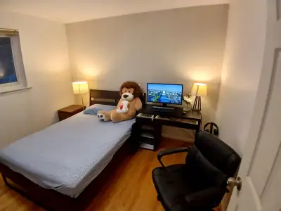 Fully Furnished Rooms Yonge and Steeles North York, Oct 1, Nov 1, View more