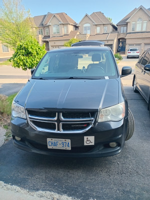2013 Dodge Grand Caravan Crew
