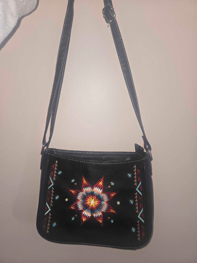 Womens purses in Bags & Luggage in North Bay - Image 4
