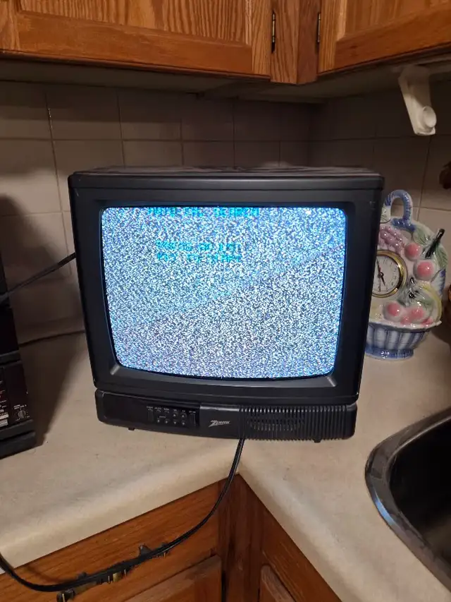 Vintage Zenith CRT Television