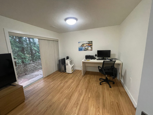 Room for Rent in Room Rentals & Roommates in Burnaby/New Westminster