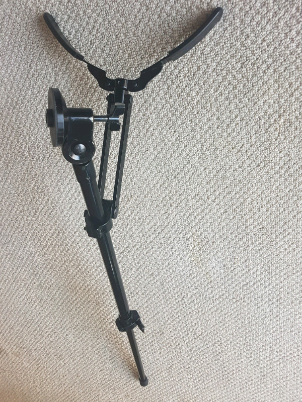 NS Design Bass Endpin Stand and Converter String Oakville / Halton Region Kijiji