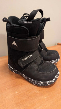 Burton kids snowboard boots size13
