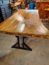 Live edge dinning table