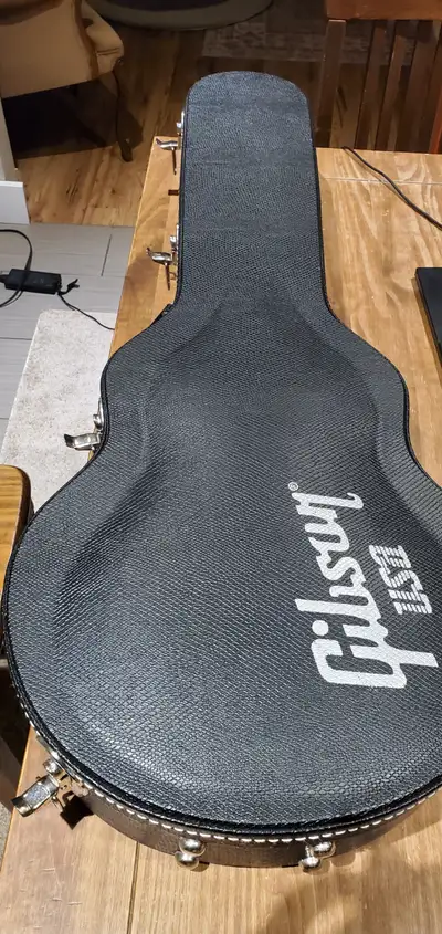 Mint Condition Gibson Les Paul Traditional, View more
