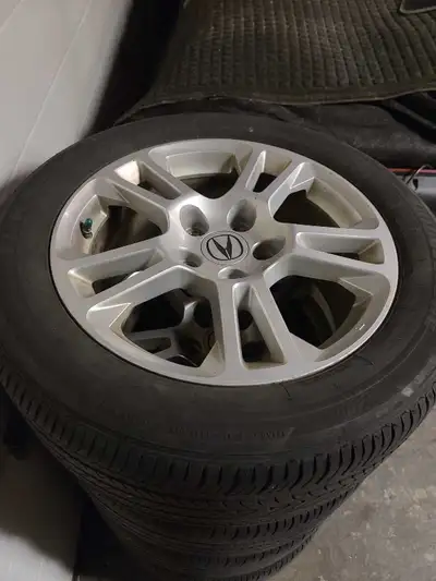 245 50 R17 M+S Off a 2009 -2011 acura tl Will fit many acuras Decent tire life left