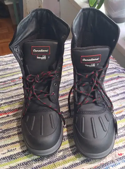 THINSULATE Men's Trekking Boots. Size US 12. New., View more