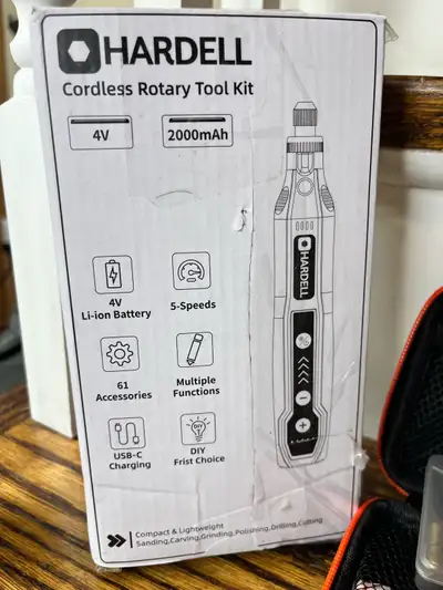 This brand new Hardell Cordless Rotary Tool Kit features a 4V lithium-ion battery with a 2000mAh cap...