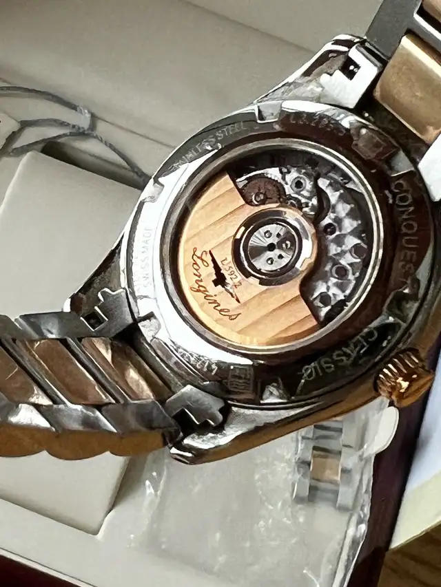 Longines Conquest Classic S&G Automatic - Ladies Watch in Jewellery & Watches in City of Toronto - Image 4