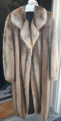 Vintage Paul Magder  Canadian Long Hair Beaver Fur Coat