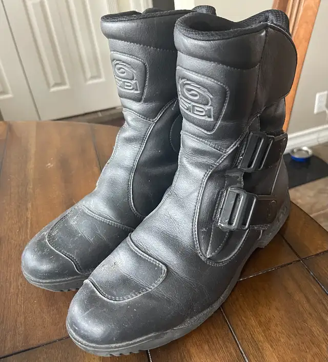 Motorcycle Boots in Sport Bikes in Calgary - Image 7