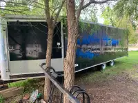 Utility trailer 