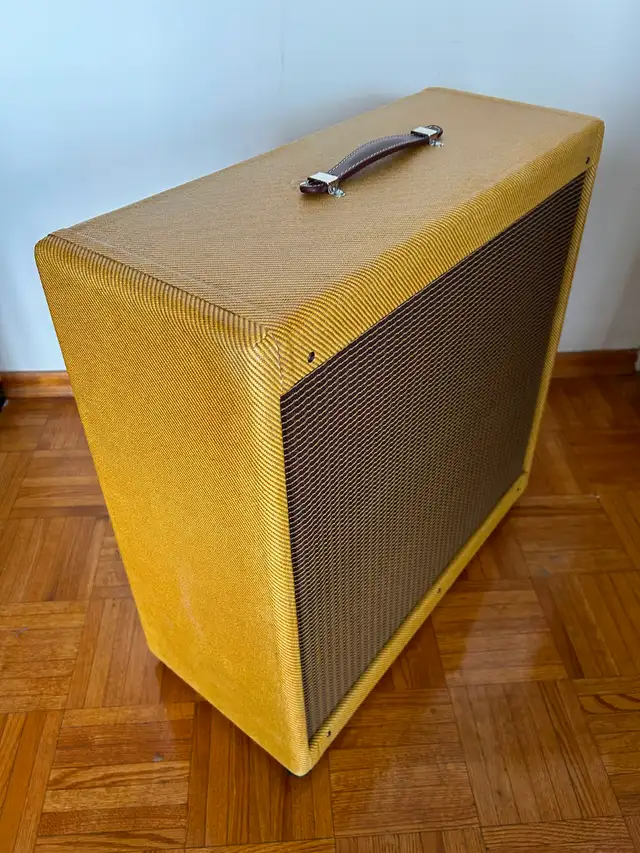 Tweed 4x10 Guitar Cabinet Jensen P10R Bell Cover Clydesdale Case in Amps & Pedals in Mississauga / Peel Region - Image 8