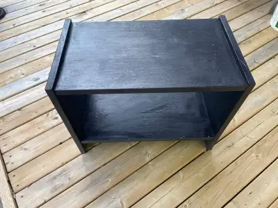 Small black table/shelf