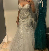 Prom/wedding dress