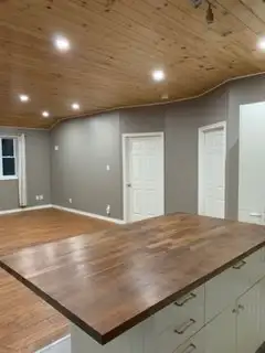 2 bedroom detached home. 