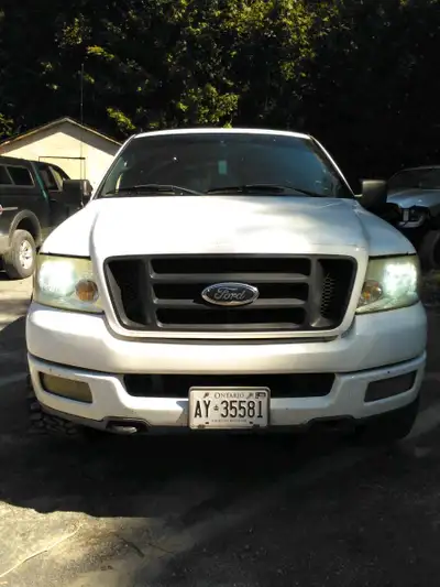 2004 Ford F150 5.4. V8 Automatic 4x4. 230,000 km, $12345. Parting out.. Motor Runs Rough. Southern b...