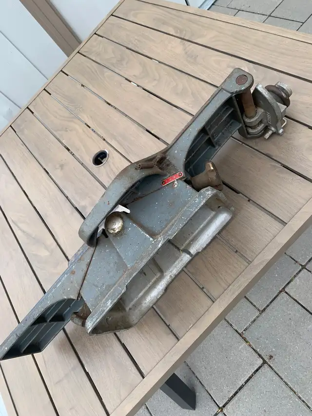 4” Jointer for Wood Handyman Special in Power Tools in Kawartha Lakes - Image 2