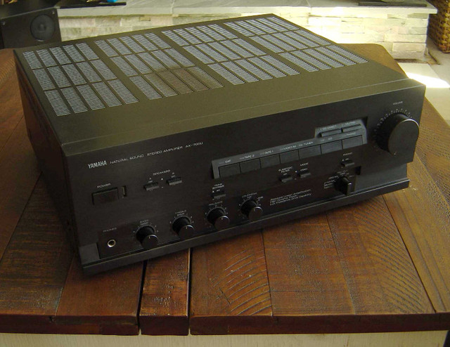 VINTAGE YAMAHA AX-700U STEREO AMPLIFIER +110W/ch CLEAN & TESTED in Stereo Systems & Home Theatre in Peterborough - Image 2