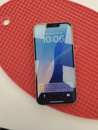 Pre-Owned iPhone 13 128GB on sale with 1 year Warranty!, View more