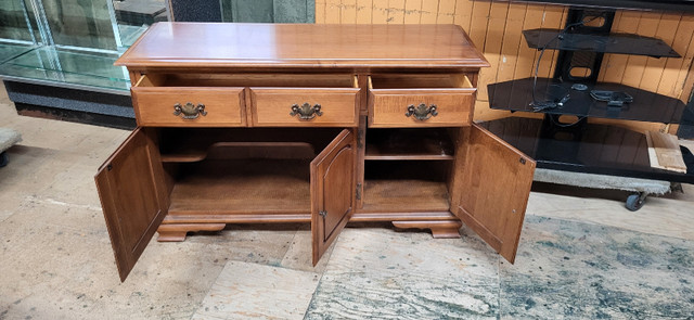 Vintage Sideboard - Solid Wood in Hutches & Display Cabinets in Trenton - Image 2