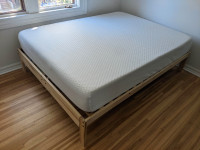 Platform bed and queen mattress in great condition