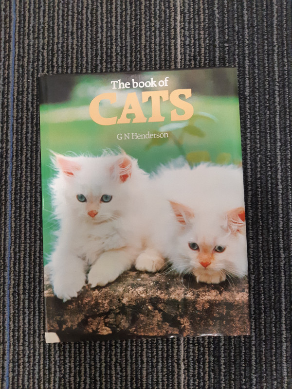 Book of Cats - NEW PRICE in Non-fiction in Kitchener / Waterloo