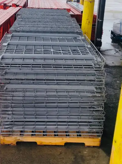 Used 42x46 Wire Mesh Decking Deck for Pallet Racking 