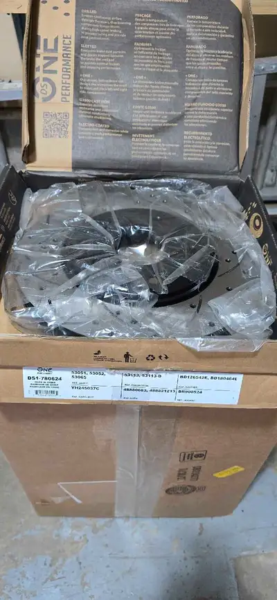 Pair of drilled slotted rotors, part number DS1- 780624 See pics for fitment, " single piston"regula...