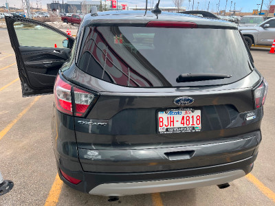 2018 Ford Escape SEL in excellent condition