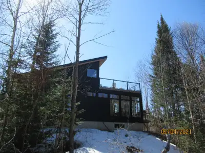 CITQ: 300181, expiration 30 septembre 2025. Locations de mois, semaine, fin semaine. Chalet de luxe,...