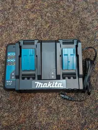 Makita Dual Battery charger 
