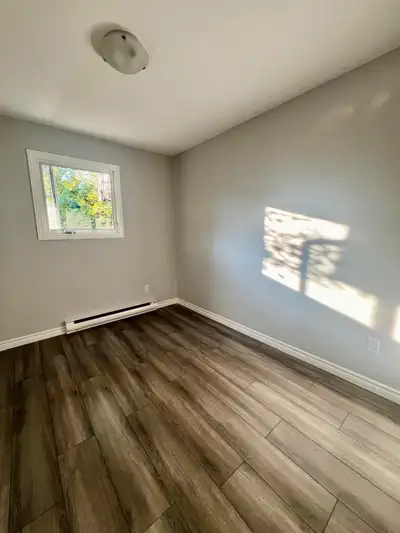 Private Room for Rent (Females Only) – SINGLE OCCUPANCY Available: September 1, 2025 Rent: $700/mont...