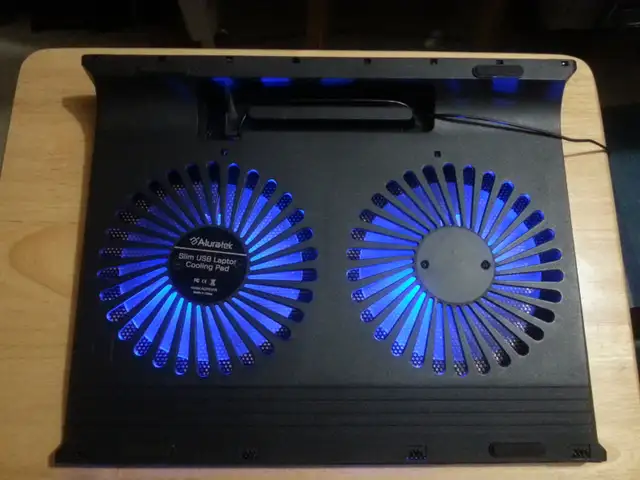 Laptop Cooling Pad in Laptop Accessories in Cambridge - Image 2