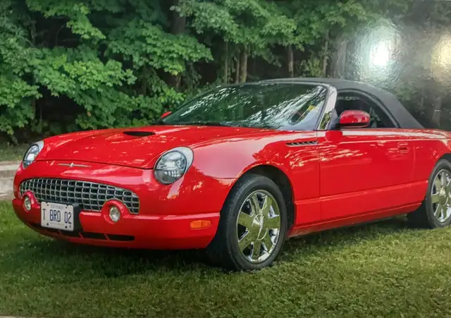 2002 Ford Thunderbird Convertible Low Km