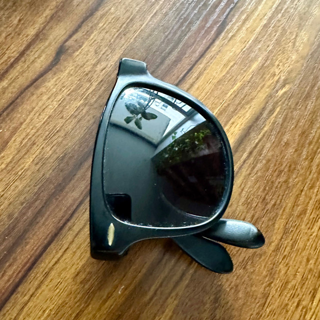 Ray-Ban Folding Wayfarer Vintage Sunglasses in Men's in City of Toronto