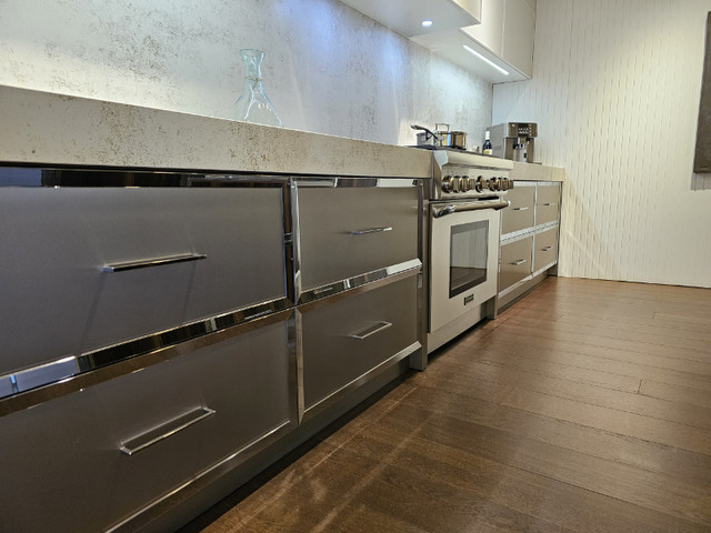 "DOCA" KITCHEN DISPLAY (AS IS) in Cabinets & Countertops in City of Toronto - Image 3