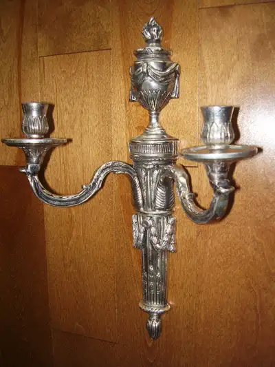 Bougeoir mural plaqué argent neuf / chandelier style candélabre, View more