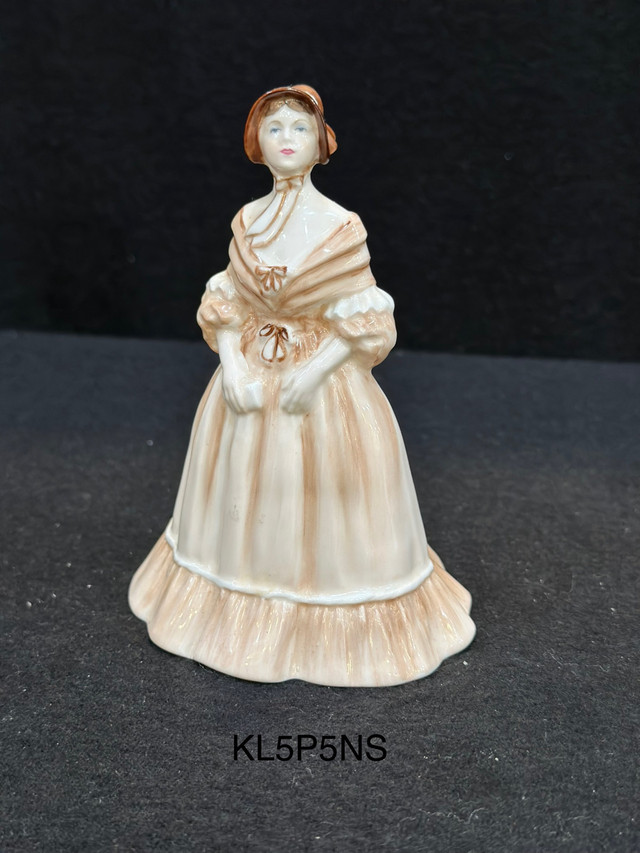 Vintage England Bone China Royal Doulton Figurines & Coalport fi in Holiday, Event & Seasonal in Hamilton - Image 4