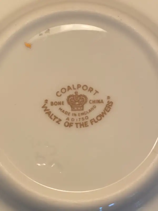 Coalport Demitasse Set - Waltz of the Flowers in Kitchen & Dining Wares in Mississauga / Peel Region - Image 8