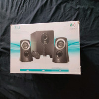 Z313 Logitech computer speakers
New- never used