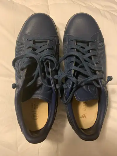 Adidas Go-To Golf shoes, men’s 10.5M, View more