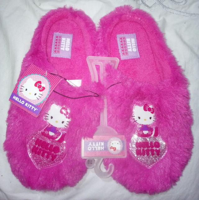 NEW, Hello Kitty slippers, size 7-8 in Women's - Shoes in Kingston