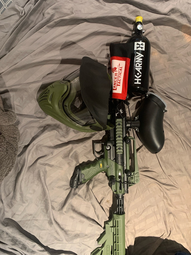 Cronus paintball gun w mask and CO2 canister  in Paintball in Markham / York Region