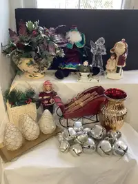 Christmas Accent Decorations / Collectibles