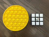 Go Pop (Last One Lost) fidget game + Rubik's Edge 3x3x1