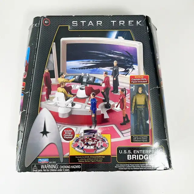 Star Trek 2009 Movie U.S.S. Enterprise Bridge with Captain Kirk in Toys & Games in Oshawa / Durham Region - Image 2