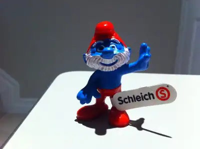 Brand New. This is the newest version of Papa Smurf from the 2011 Smurf movie "The Movie". Made in G...