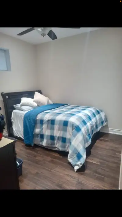 FURNISHED ONE BEDROOM AVAILABLE-SHARE KITCHEN & WASHROOM